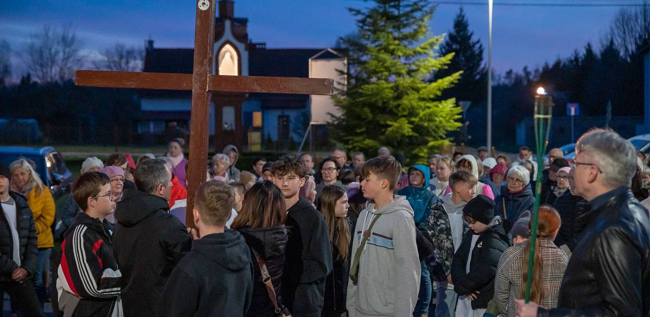 Grafika Droga Krzyżowa ulicami Parafii Św. Franciszka z Asyżu